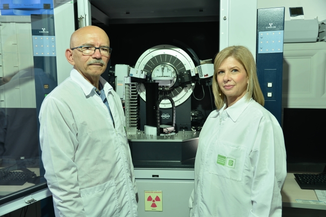 Thanks to Professor José Antonio Henao Martínez and the XRD Team of the Universidad Industrial de Santander.