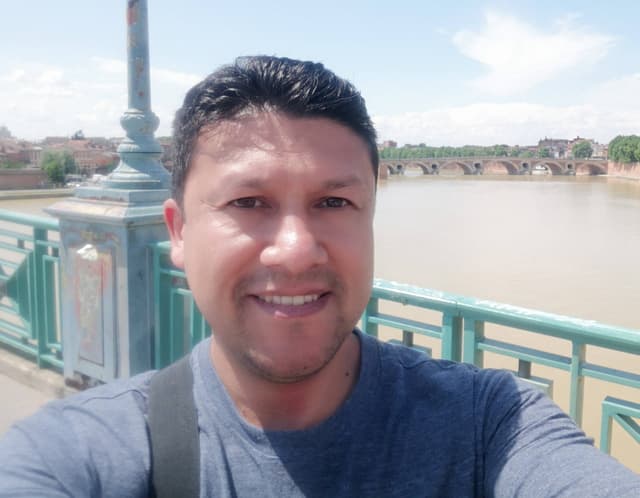 Carlos Andrés Moreno Velandia