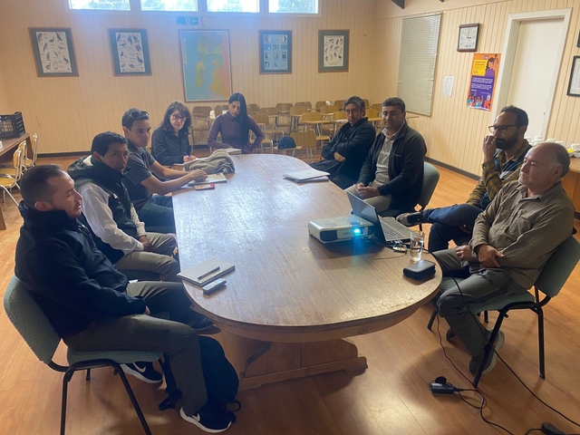 Specialists from the Andean region are being trained in potato seed production at INIA Remehue